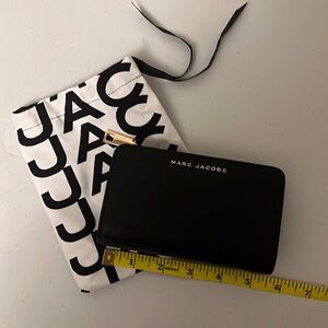 Marc Jacobs wallet